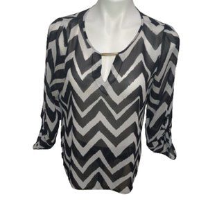 Zac & Rachel Womens Small Lightweight Black White Chervon Top Shirt